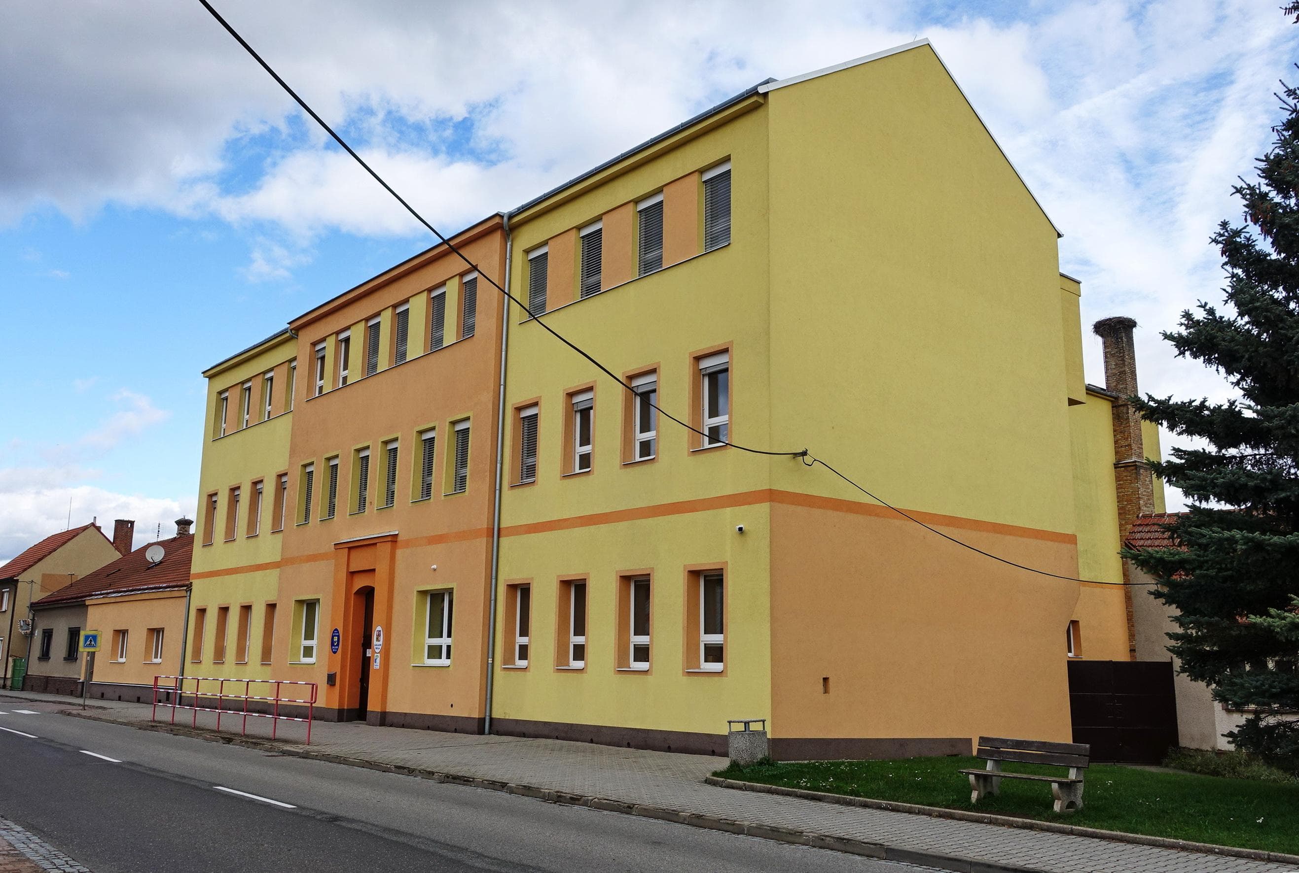Škola a školka